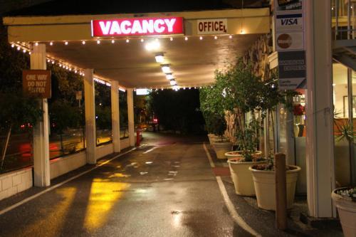 Caravelle Inn Extended Stay São José Exterior foto